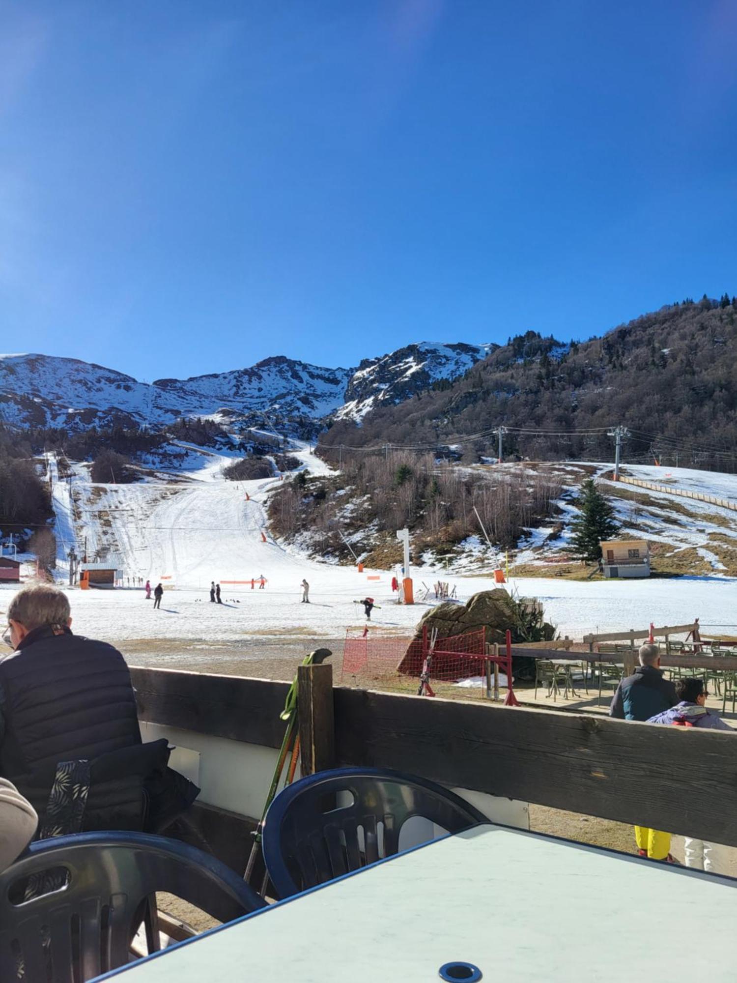 Le Gargantua Bed & Breakfast Lavelanet Bagian luar foto